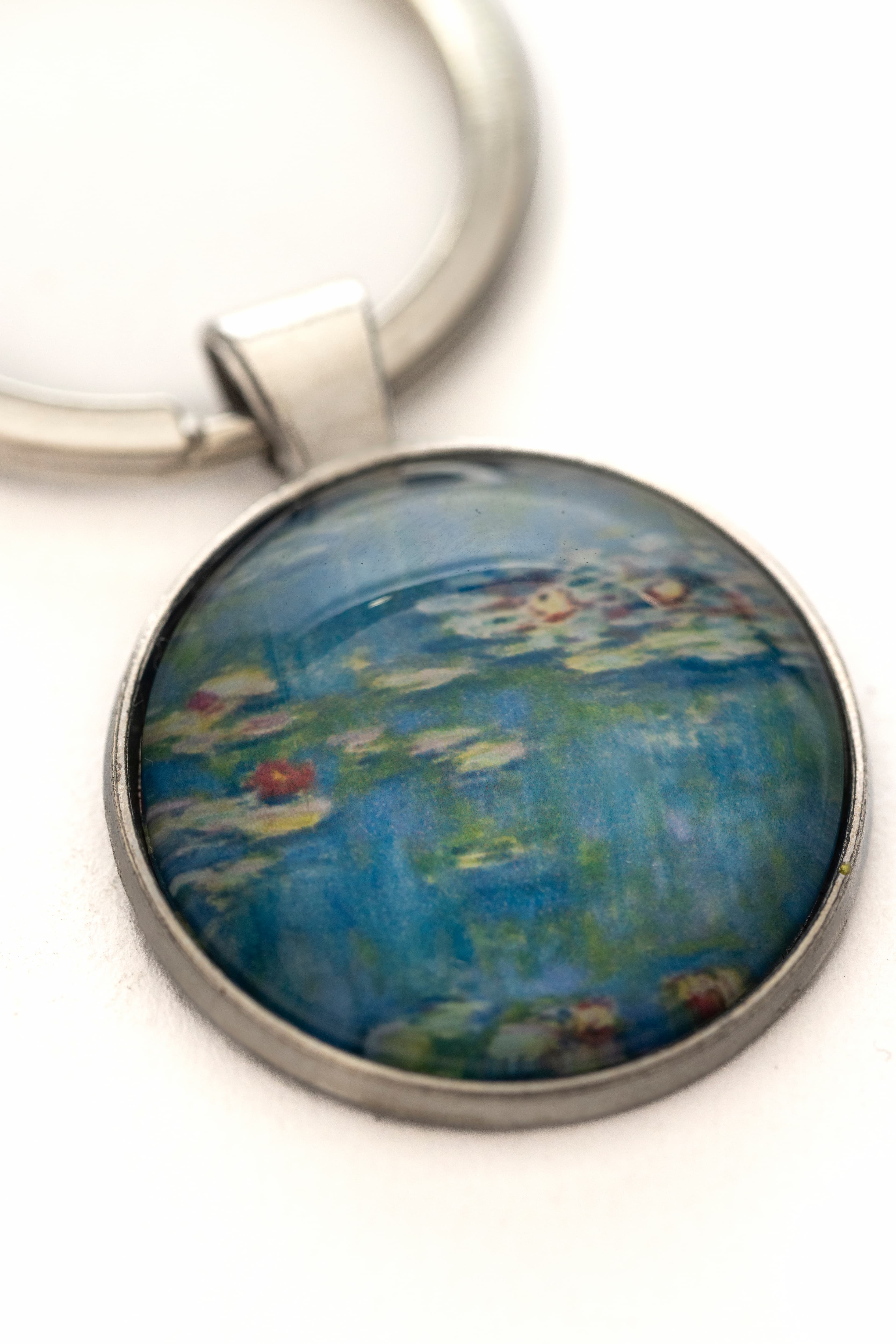 Claude Monet Round Keychain – shop.exhibitionhub